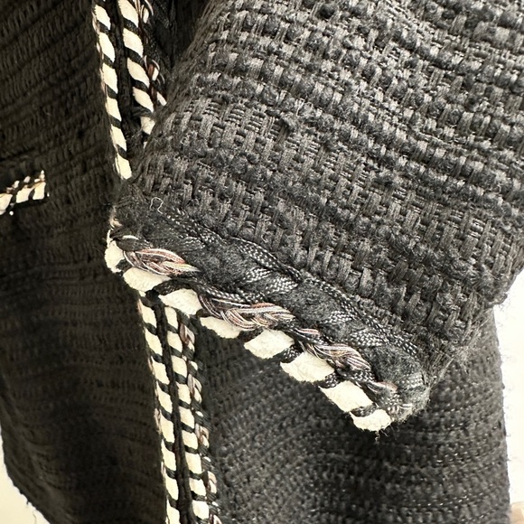 ZARA Popular Black Textured Tweed Classic‎ Blazer Women’s - Picture 10 of 15